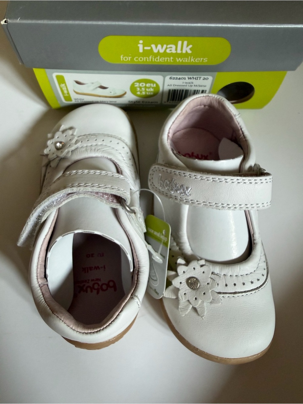 NWT Bobux i-walk All Dressed Up Mary Jane White Leather Toddle